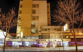 Hotel Menossi